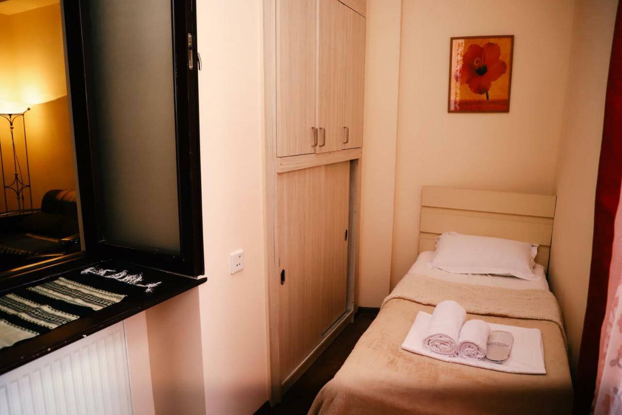 Apartment Number 12 Tbilisi Exterior photo